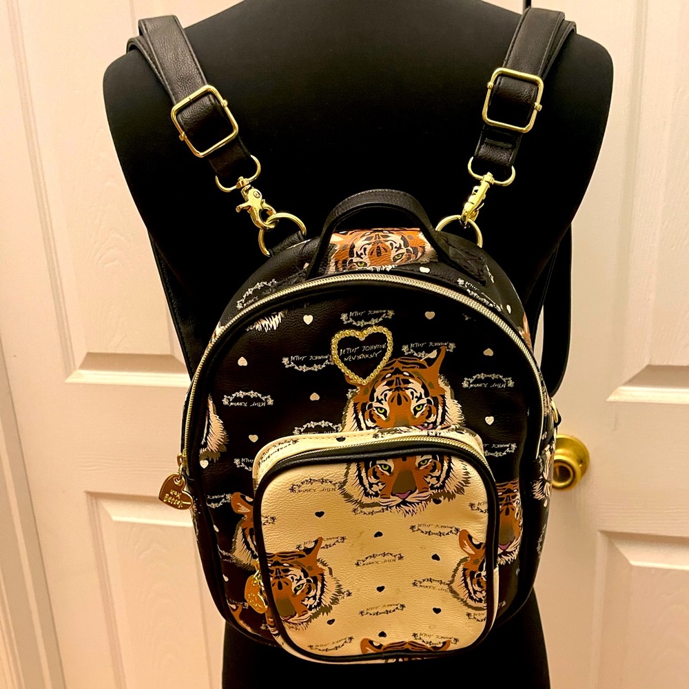 Betsey Johnson Tiger Mini backpack